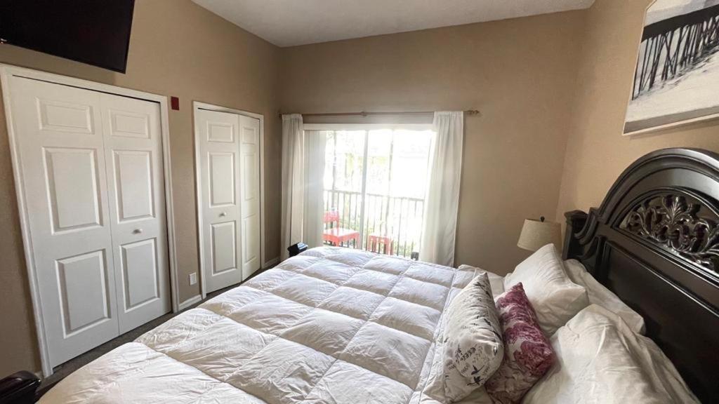 Beautiful 3 Bedroom Apartment Minutes From Disney! คิสซิมมี ภายนอก รูปภาพ